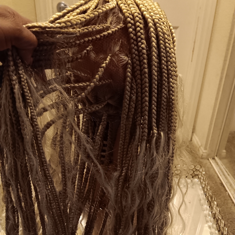 Wig - Picture 6 of 6